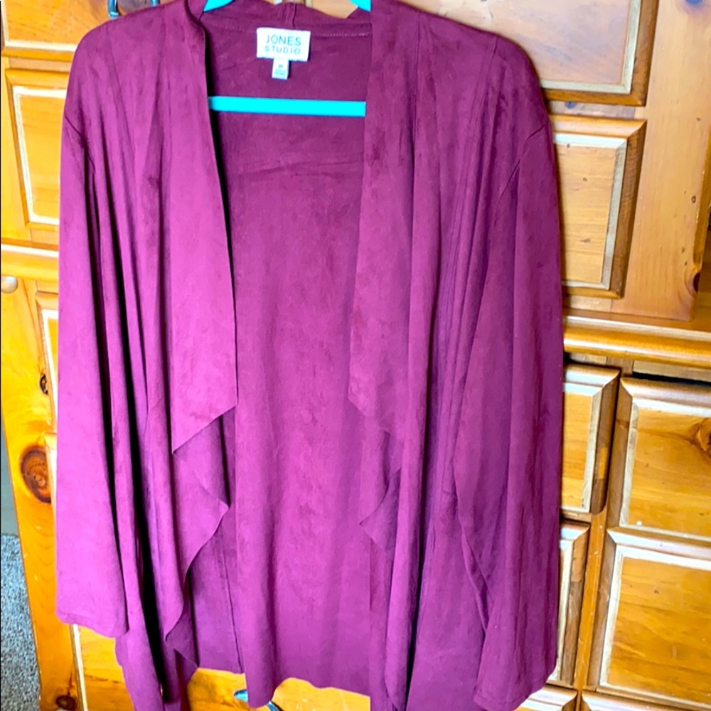 Plum flared collar, light jacket